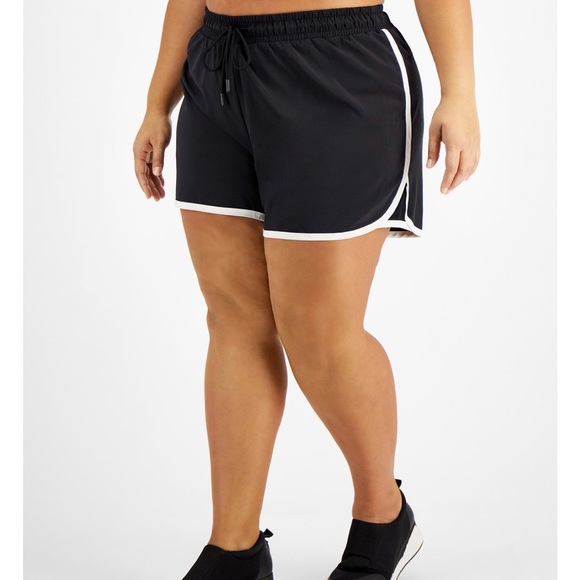 Plus Size Running Short by ID Ideology - Picture 3 of 3